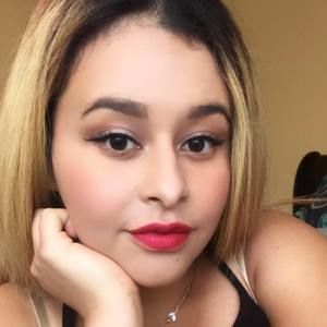 Meet your Posher, Kenia